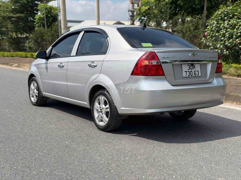 Chevrolet Aveo LT 2016 МКПП Серебристый