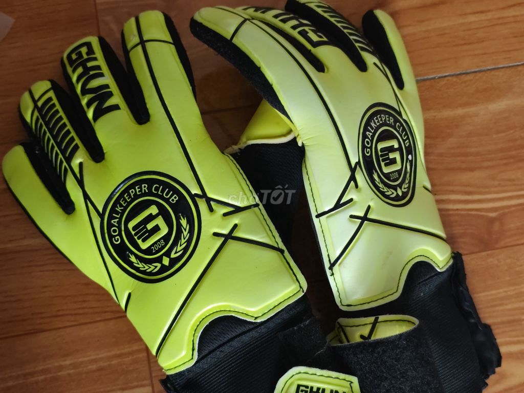 Găng tay thủ môn GHUN Nam Vàng neon. Mua bán Đồ thể thao, Dã ngoại tại Thành phố Sóc Trăng Sóc Trăng được đăng bởi Quốc anh Trần hình 1