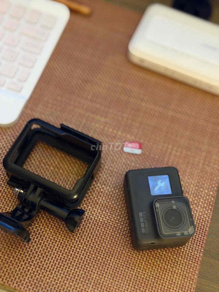 Máy quay hành động GoPro Hero 6 Đen. Mua bán Máy ảnh, Máy quay tại Quận Gò Vấp Tp Hồ Chí Minh được đăng bởi phong hình 1