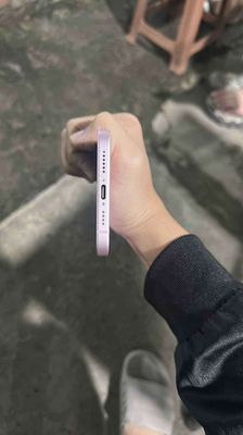 Iphone 15 Plus 256GB. Mua bán Điện thoại tại Quận Hai Bà Trưng Hà Nội được đăng bởi Nguyễn Hoàng Anh