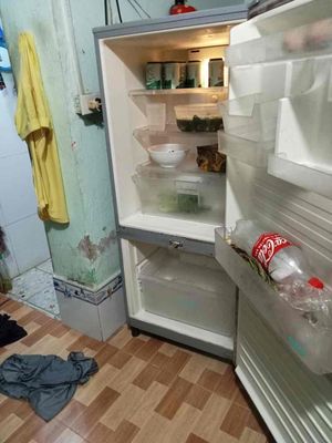 tủ lạnh panasonic đang sài tốt