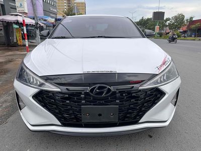 Mitsubishi Outlander Premium 2020 Trắng