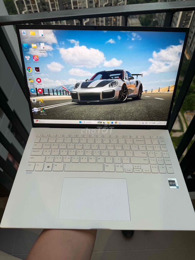 LG Gram 16 (2022) i5 gen12  16GB/512GB 16 inch. Mua bán Laptop tại Quận Nam Từ Liêm Hà Nội được đăng bởi Châu Lò Bảo hình 1
