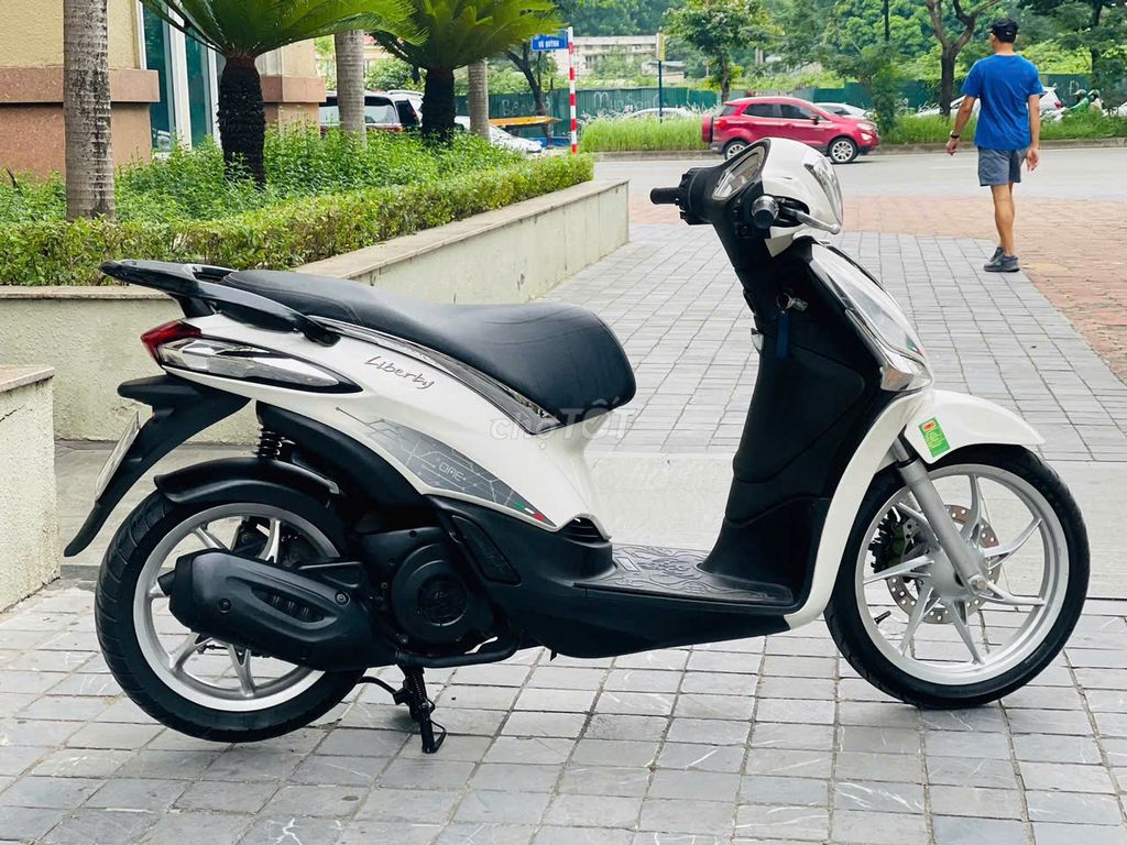 PIAGGIO LIBERTY ABS TRẮNG CHÍNH CHỦ BIỂN 29. Mua bán Xe máy tại Quận Nam Từ Liêm Hà Nội được đăng bởi MAI HÒA hình 3