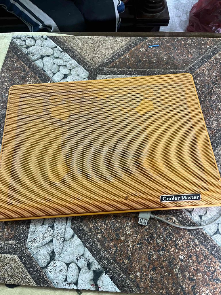 Quạt tản nhiệt Cooler Master Vàng. Mua bán Phụ kiện (Màn hình, Chuột...) tại Quận Hoàng Mai Hà Nội được đăng bởi Kairiyeudau hình 1