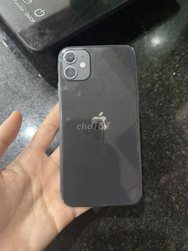 Apple iPhone 11 64GB Đen Vỡ màn hình. Mua bán Điện thoại tại Thành phố Thủ Dầu Một Bình Dương được đăng bởi Hội Đồ Điện Tử hình 1
