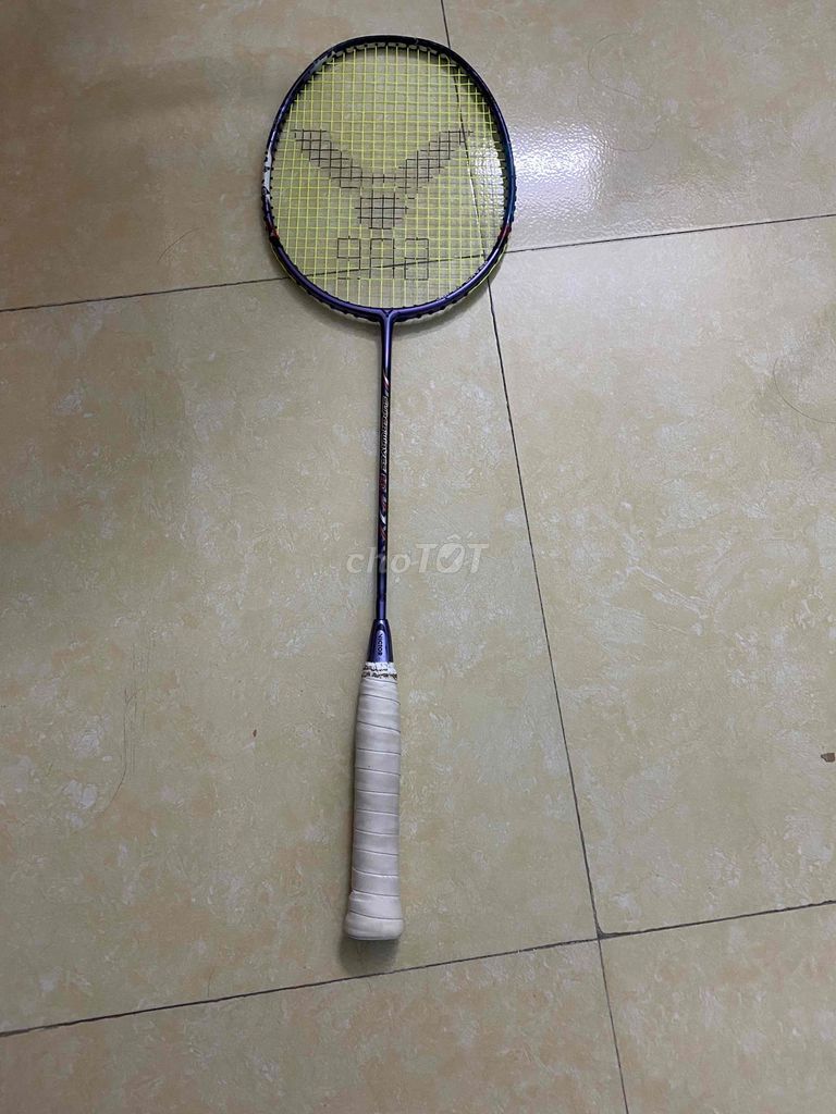 Victor Super Waves 320 Tím 2011 60-70%