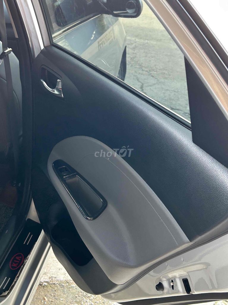 Chính chủ bán Kia Soluto 2020 1.4 AT Delux. Mua bán Ô tô tại Quận Gò Vấp Tp Hồ Chí Minh được đăng bởi tran Tuan anh hình 8