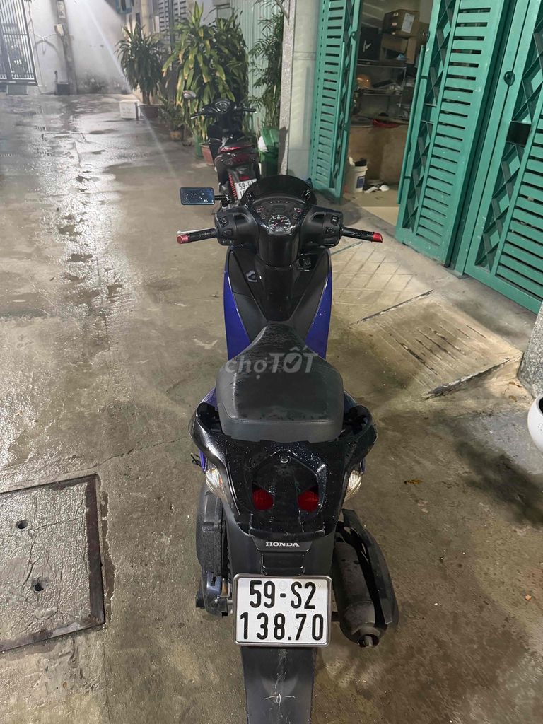 Honda SH 2015 Синий скутер