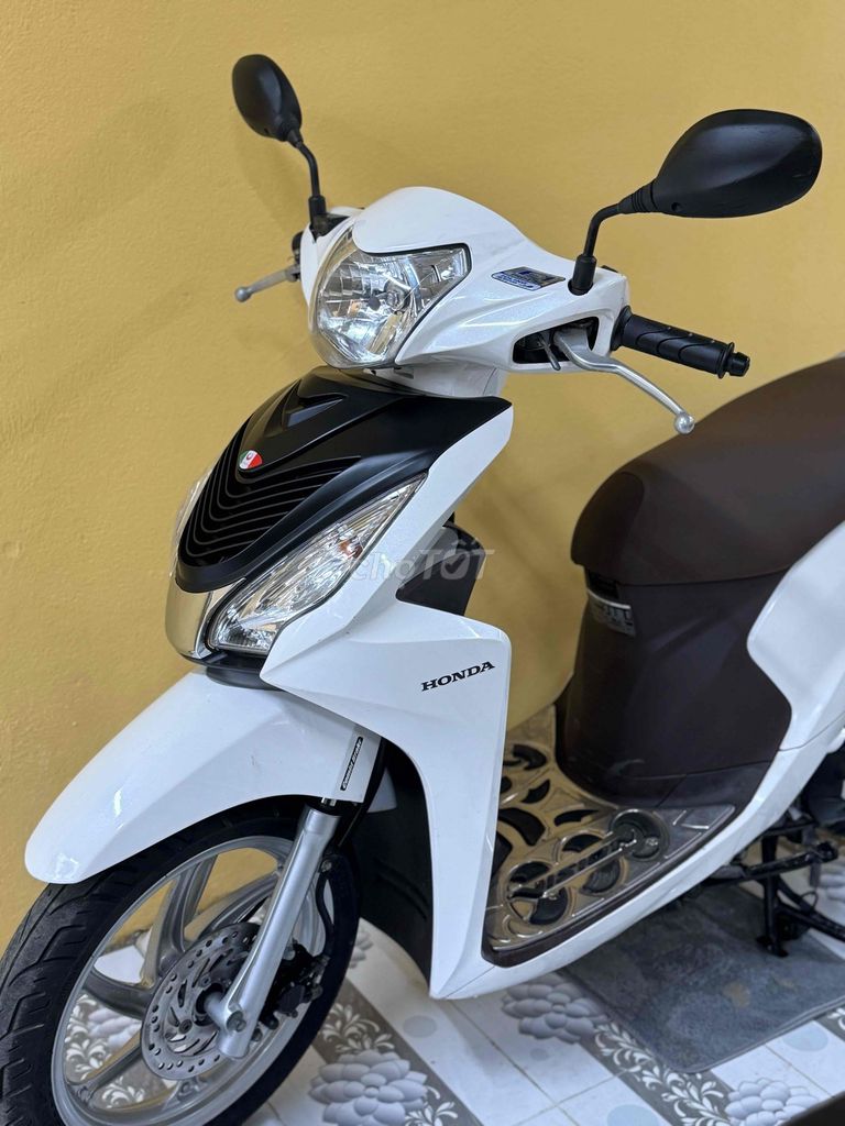 vission 2017 màu trắng mới keng 43C1-657.83. Mua bán Xe máy tại Quận Sơn Trà Đà Nẵng được đăng bởi Minh Dũng bán trả góp 136 vân đồn  hình 4