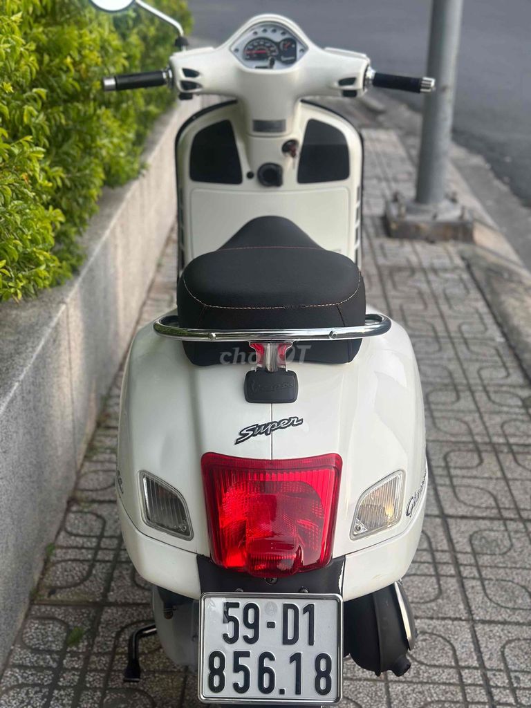 Piaggio Vespa GTS 125 3Vie 2014 Trắng. Mua bán Xe máy tại Thành phố Thủ Đức Tp Hồ Chí Minh được đăng bởi Xe Máy Sơn Thủ Đức hình 9