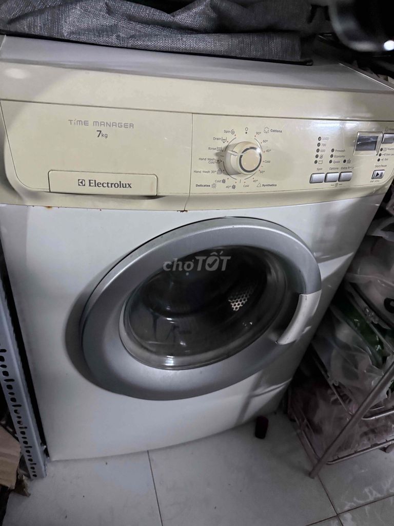 Máy giặt Electrolux 7kg cửa ngang Trắng còn sài ok. Mua bán Máy giặt tại Quận 8 Tp Hồ Chí Minh được đăng bởi Vũ Ngọc Điệp hình 1