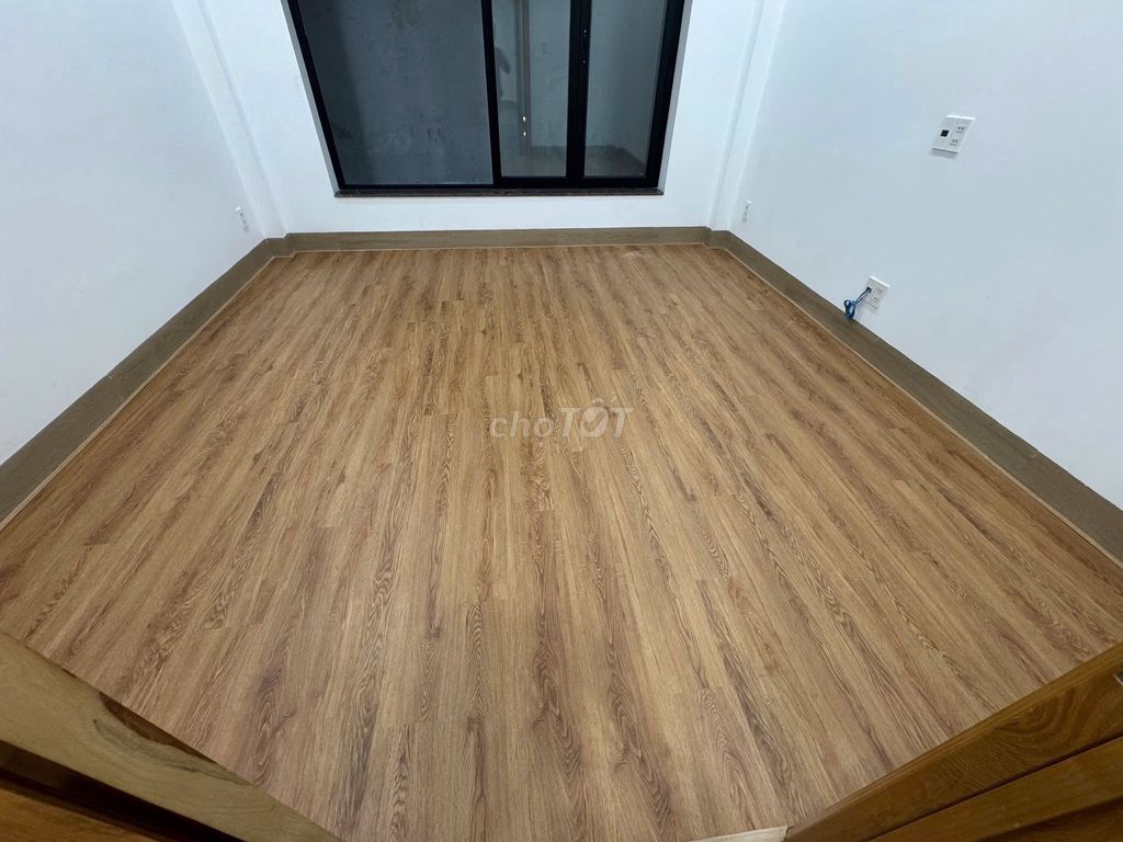 SÀN NHỰA HÈM KHÓA - CHỐNG NƯỚC, LẮP ĐẶT NHANH. Mua bán Nội thất, đồ gia dụng khác tại Quận 12 Tp Hồ Chí Minh được đăng bởi Hoàng Phát Decor hình 1