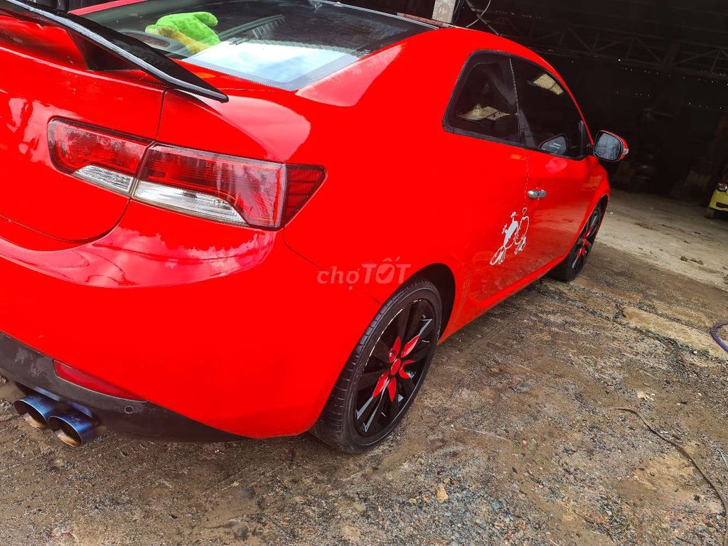 Kia Cerato 2.0 Đỏ 2 cửa. Mua bán Ô tô tại Huyện Bắc Tân Uyên Bình Dương được đăng bởi Danh  hình 2