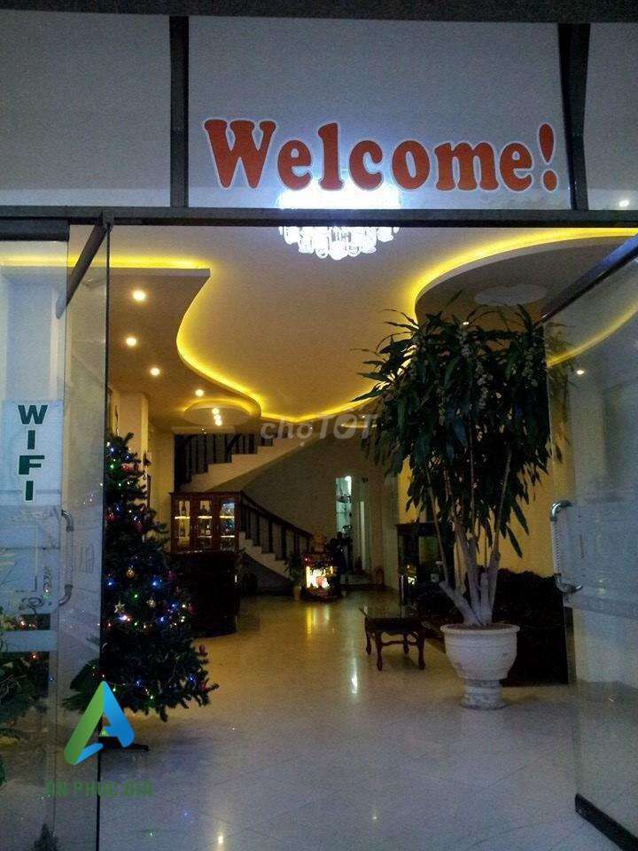 BÁN KHÁCH SẠN 16 PHÒNG MẶT BIỂN 