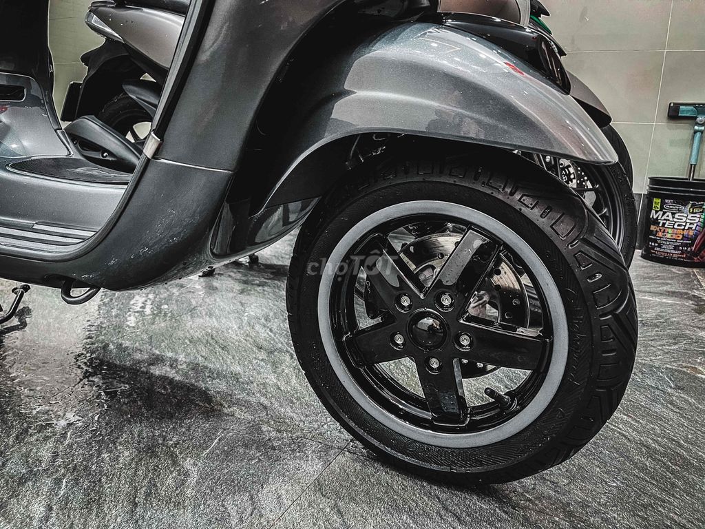 Piaggio Vespa S 3VE Xám chính chủ dọn keng xà beng. Mua bán Xe máy tại Huyện Trảng Bom Đồng Nai được đăng bởi trần quốc hiếu hình 9