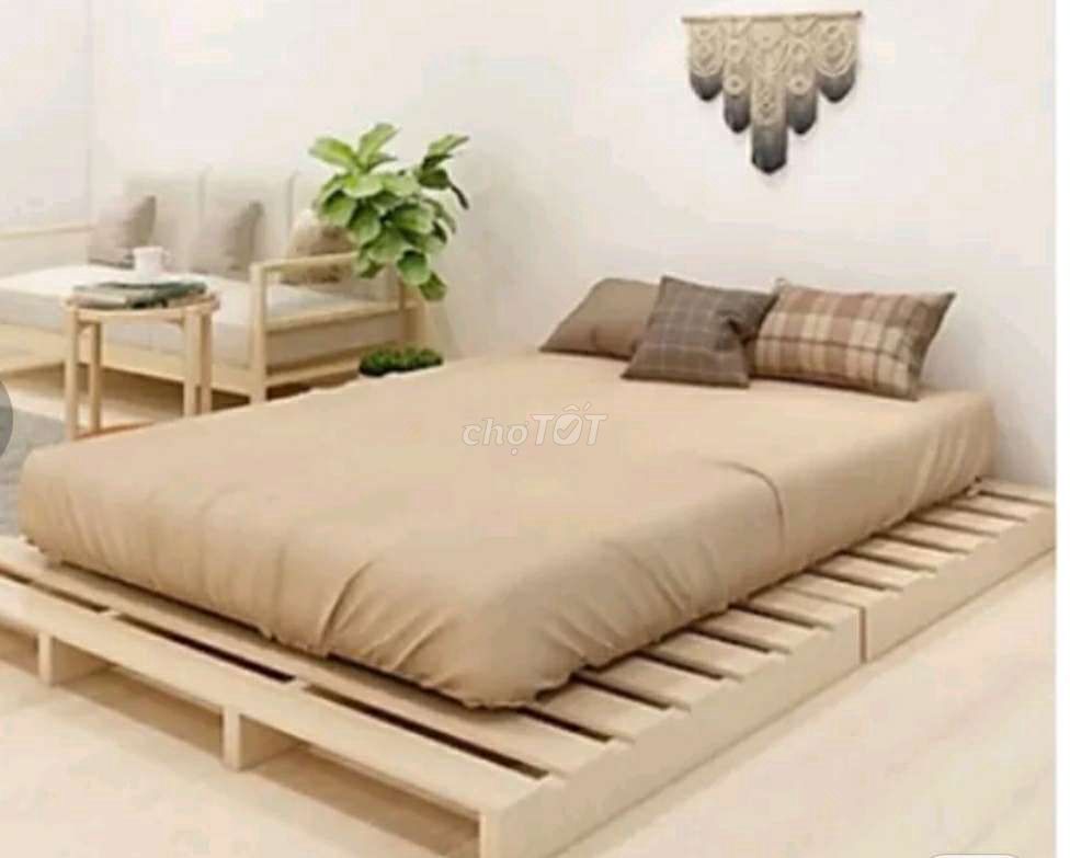 Thanh lý giường pallet gỗ thông 1mx2m