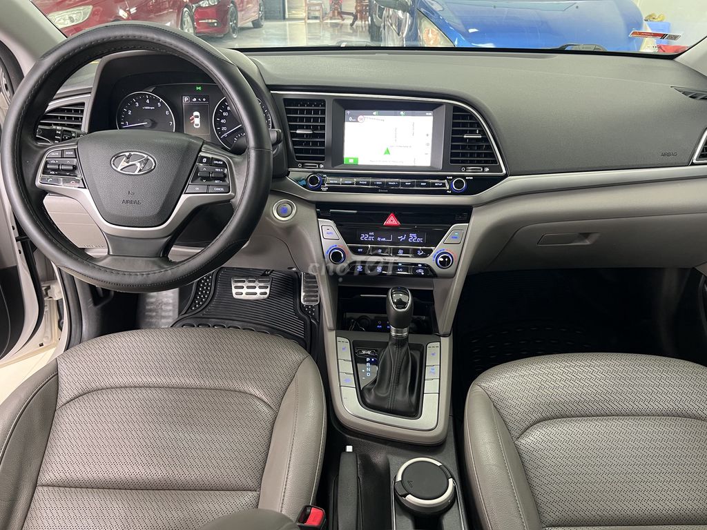 Hyundai Elantra 2017 2.0 AT - 85000 km. Mua bán Ô tô tại Thành phố Bảo Lộc Lâm Đồng được đăng bởi Trung tâm mua bán ÔTÔ  XE MÁY Ngọc Ánh hình 12