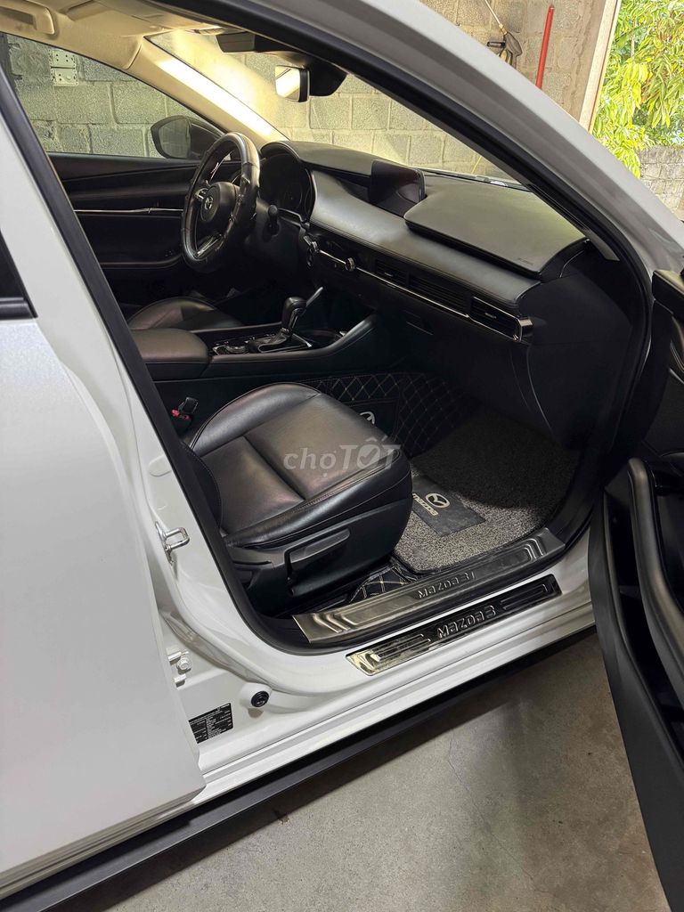 Mazda 3 2020 1.5L Luxury - 41000 km. Mua bán Ô tô tại Huyện An Lão Hải Phòng được đăng bởi Nguyen Duc hình 6