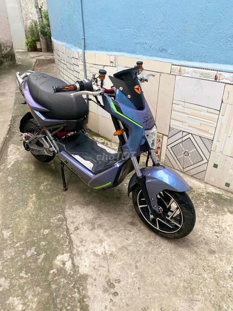 Xe máy điện Yadea Tím đã sử dụng