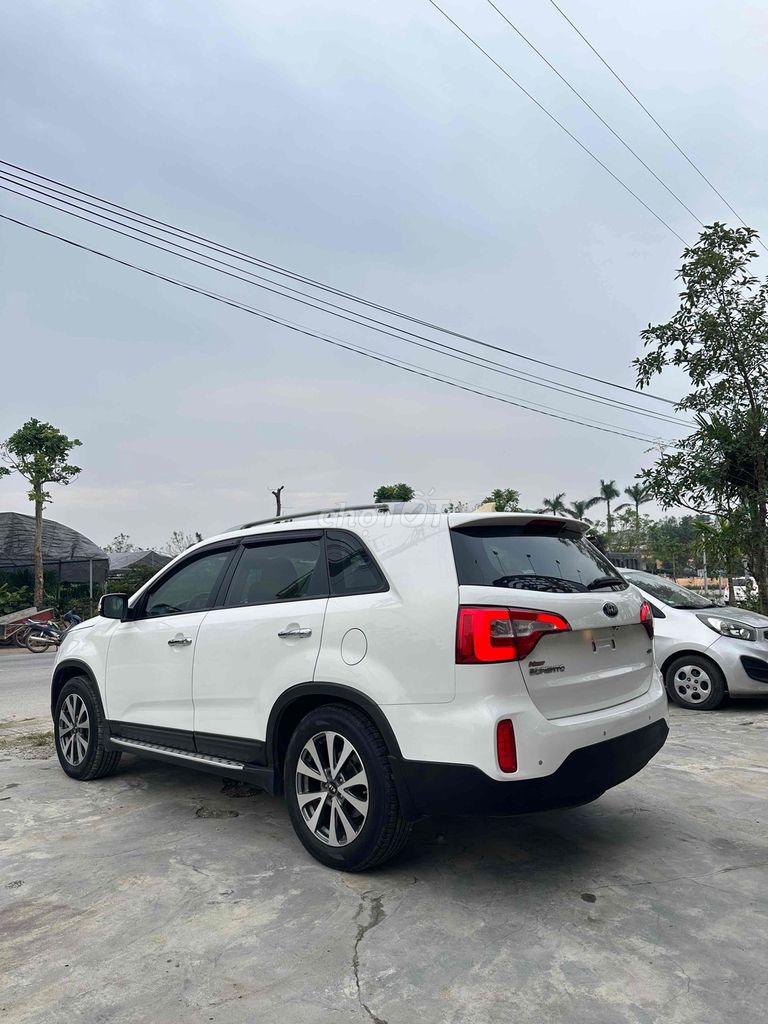 Kia Sorento 2014 số sàn. Mua bán Ô tô tại Thành phố Hà Tĩnh Hà Tĩnh được đăng bởi Lê đức anh hình 3