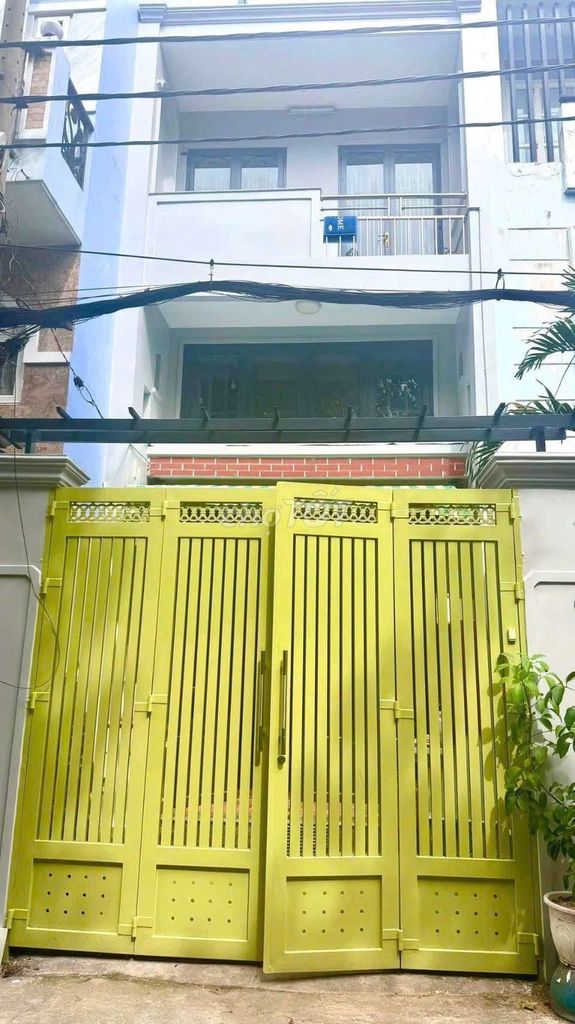 Аренда · 5 комн. · 60 м² · Quận Tân Phú, ул. Đường Huỳnh Thiện Lộc