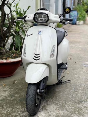 Vespa Sprint 2015 BSTP chính chủ. Mua bán Xe máy tại Thành phố Thủ Đức Tp Hồ Chí Minh được đăng bởi Cửa Hàng Xe NGUYỄN