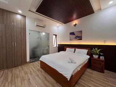 Rent · 6 bd · 400 м² · Quận Ngũ Hành Sơn, ул. Đường Hồ Xuân Hương