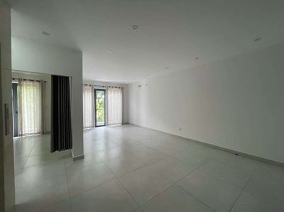 Аренда · 9 комн. · 160 м² · Thành phố Thủ Đức, ул. Đường Số 2