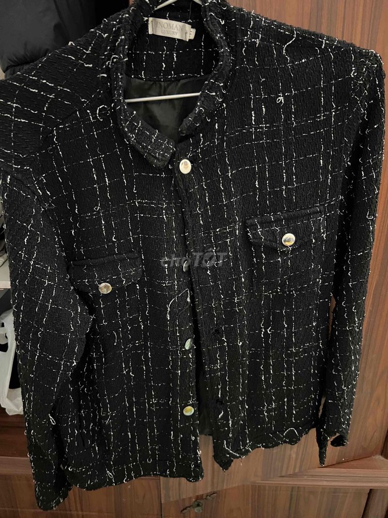 Áo khoác nam nữ vải tweed. Mua bán Quần áo tại Thành phố Thái Bình Thái Bình được đăng bởi Mai Văn Đoàn hình 1