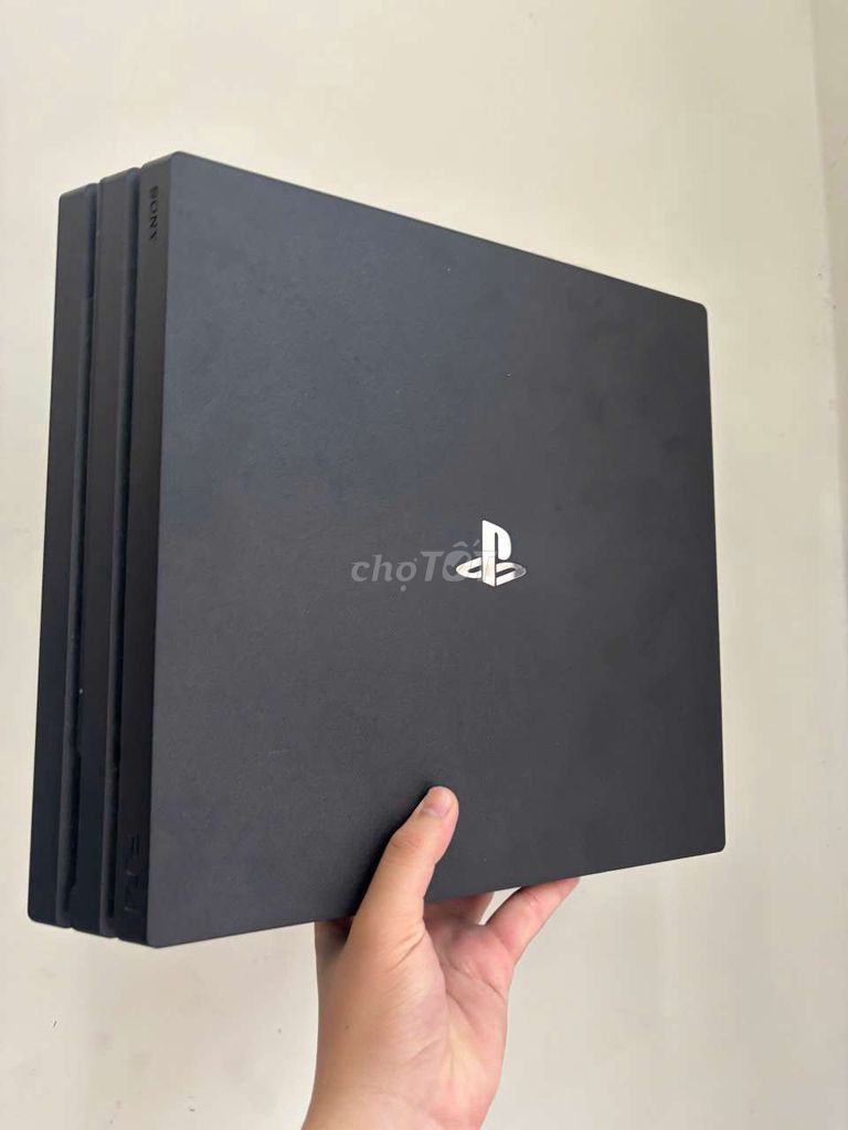 Sony PlayStation 4 Fat, Slim, Pro Đen. Mua bán Thiết bị chơi game tại Quận 10 Tp Hồ Chí Minh được đăng bởi Quốc Nam hình 1