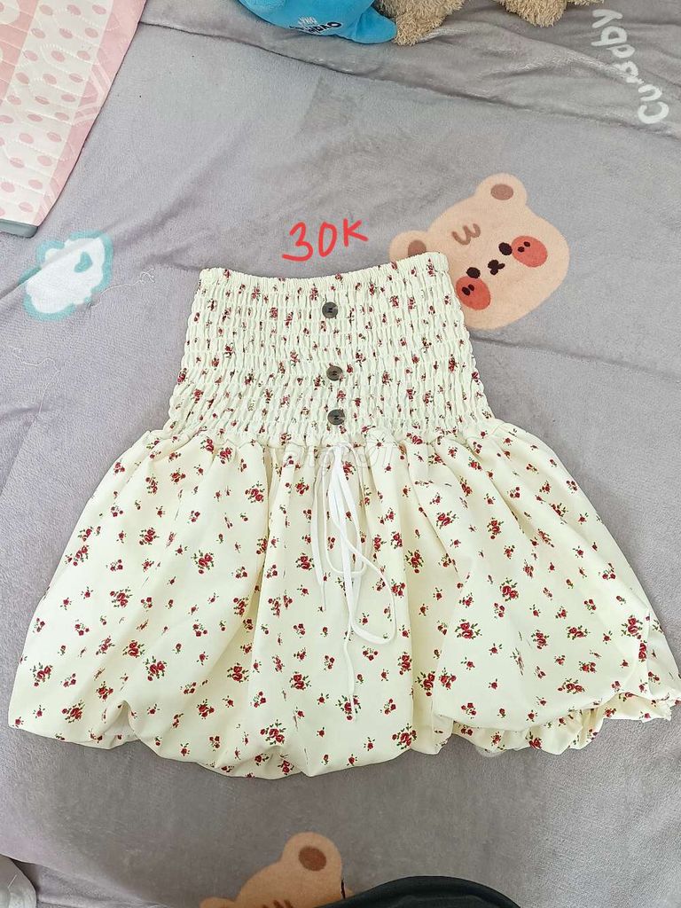 Áo Nữ Trắng Họa Tiết Hoa Size M-XL. Mua bán Quần áo tại Thành phố Chí Linh Hải Dương được đăng bởi Thành Long hình 1