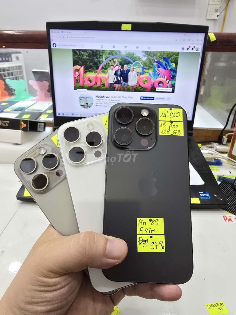 Apple iPhone 15 Pro 128GB Đen, Bạc. Mua bán Điện thoại tại Thành phố Long Xuyên An Giang được đăng bởi Facebook Cầm Đồ Thúy Vân hình 1
