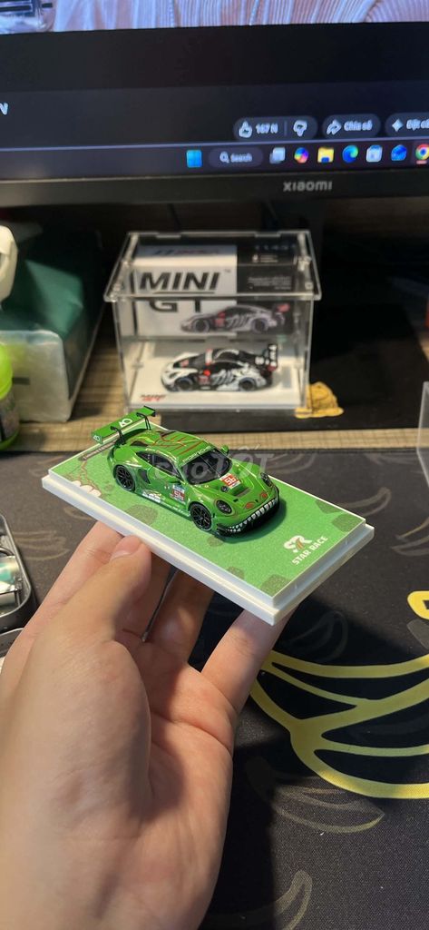 Porsche 911 GT3 Rexy 1:64 Xanh lá
