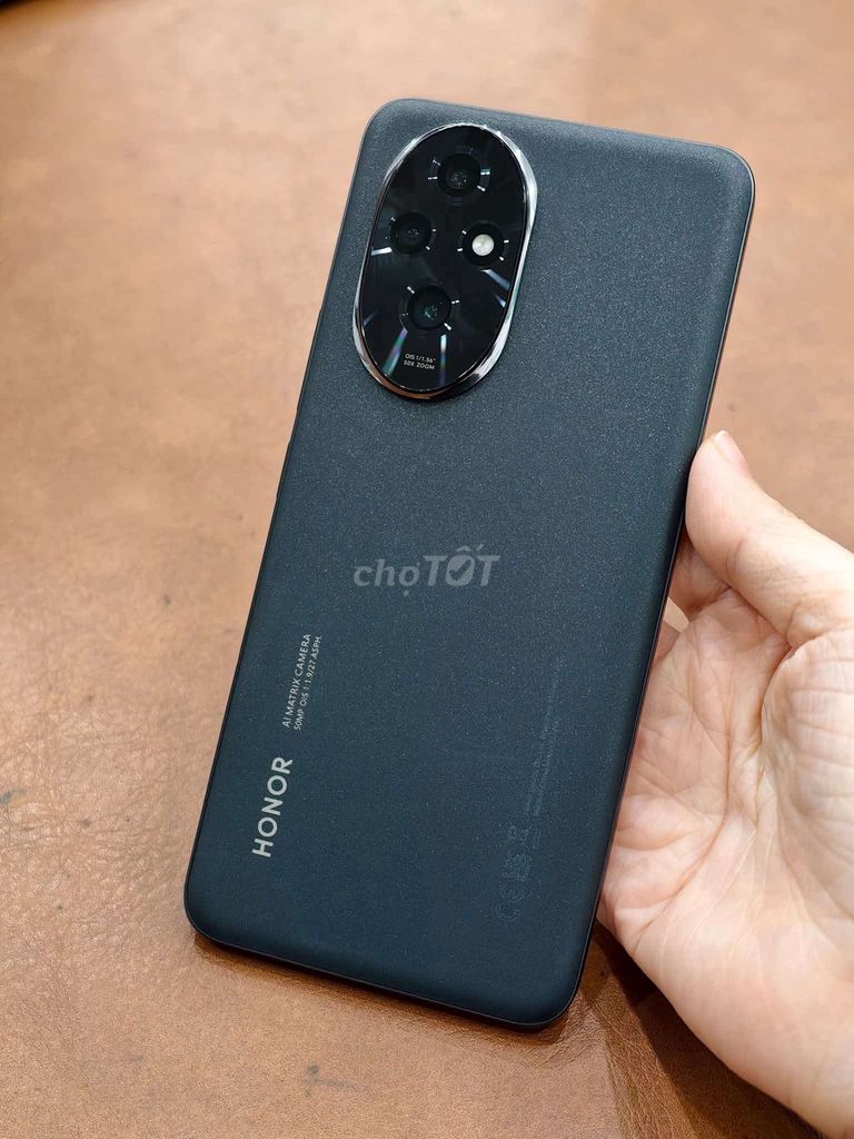 Honor 200 ram 12/256 có (giao.lưu). Mua bán Điện thoại tại Thành phố Long Xuyên An Giang được đăng bởi A hình 1