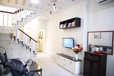 PHAN VĂN TRỊ – SÁT MẶT TIỀN – HẺM Ô TÔ THÔNG – 53M² – CHỈ 6.X TỶ