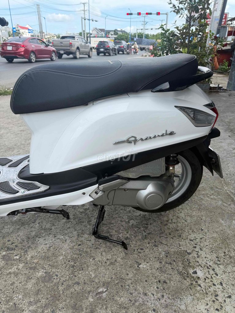 Yamaha Grande màu Trắng. Mua bán Xe máy tại Quận Bình Thuỷ Cần Thơ được đăng bởi thiên phúc hình 2