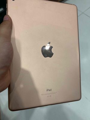 Apple iPad Gen 6 128GB Wifi không cam