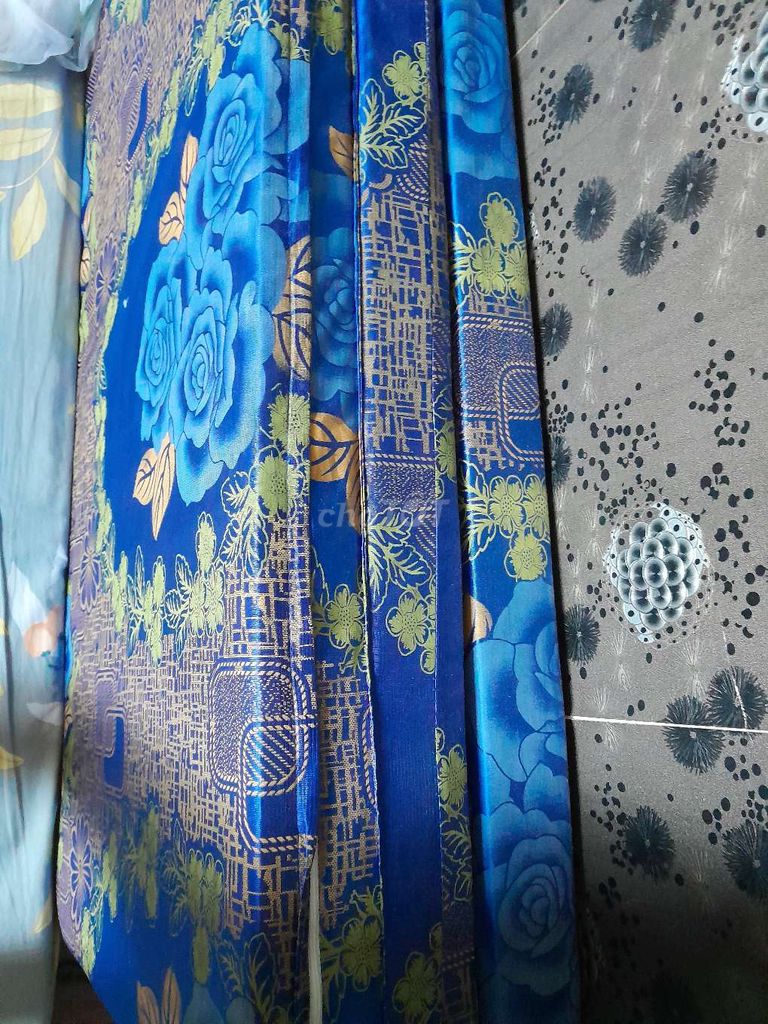 Nệm gấp Hoa văn Xanh dương. Mua bán Giường, chăn ga gối nệm tại Thành phố Buôn Ma Thuột Đắk Lắk được đăng bởi vân  hình 1