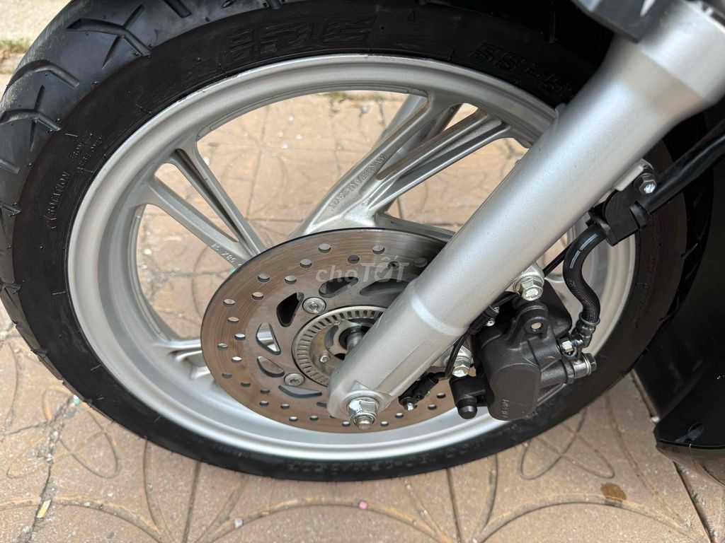 Sh 125 Abs 2020 xám lambor như mới.. Mua bán Xe máy tại Quận Ô Môn Cần Thơ được đăng bởi Trần Tùng hình 9