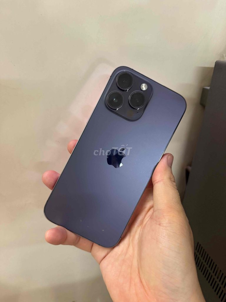 Apple iPhone 14 Pro Max 128GB Tím Zin sọc nhẹ. Mua bán Điện thoại tại Quận 7 Tp Hồ Chí Minh được đăng bởi mrlao hình 1