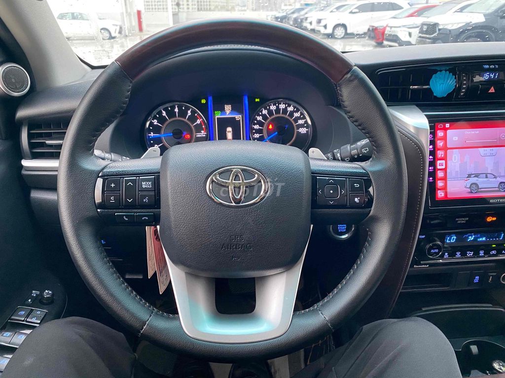 Toyota Fortuner 2017 2.7AT 116.000km. Mua bán Ô tô tại Quận Bình Thạnh Tp Hồ Chí Minh được đăng bởi Toyota Sure hình 12