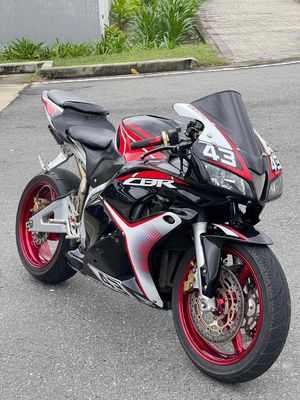 Honda CBR 600 Đen Đỏ Trắng. Mua bán Xe máy tại Quận Ngũ Hành Sơn Đà Nẵng được đăng bởi huỳnh Cơ