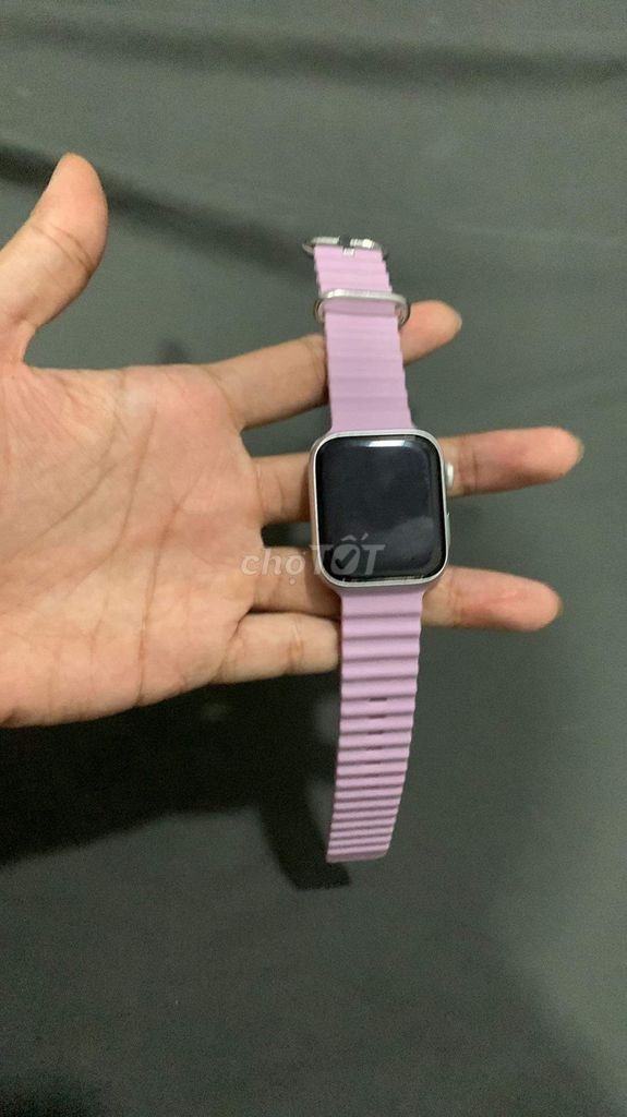 Apple Watch sr5 Nhôm bạc ngoại hình new nữ dùng