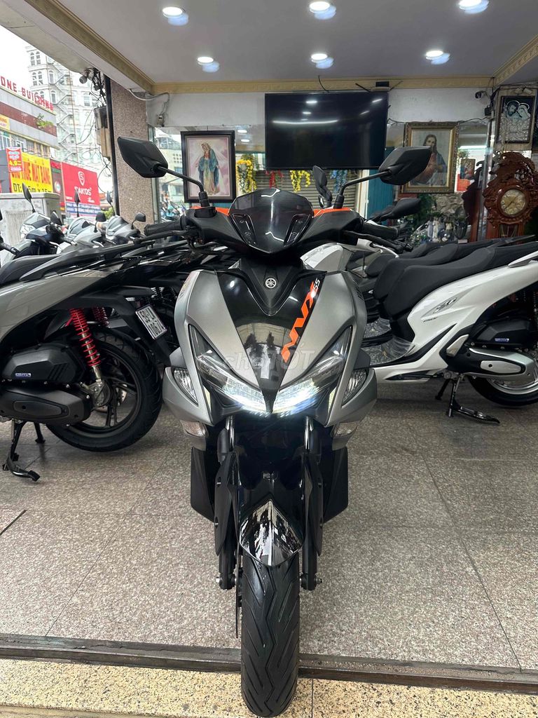 NVX 155 ABS 2019 Smartkey BSTP Bao Sang Tên. Mua bán Xe máy tại Quận Phú Nhuận Tp Hồ Chí Minh được đăng bởi Ngô Hà hình 2