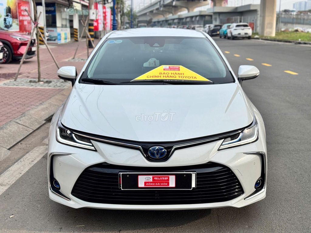 Bán xe Altis Hybrid 2022