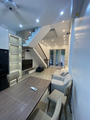 Nhà đẹp Ngõ Quỳnh – 4 tầng chắc chắn – Nội thất đầy đủ – Ở ngay. Mua bán nhà ở tại Quận Hai Bà Trưng Hà Nội được đăng bởi Dương Nhật Phương