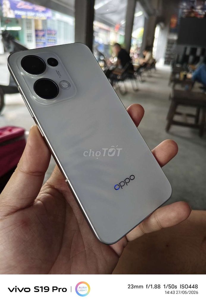 Oppo Reno 13 5G 256GB Trắng Vẩy Cá. Mua bán Điện thoại tại Quận Bình Tân Tp Hồ Chí Minh được đăng bởi Nguyễn P Nguyên  hình 1