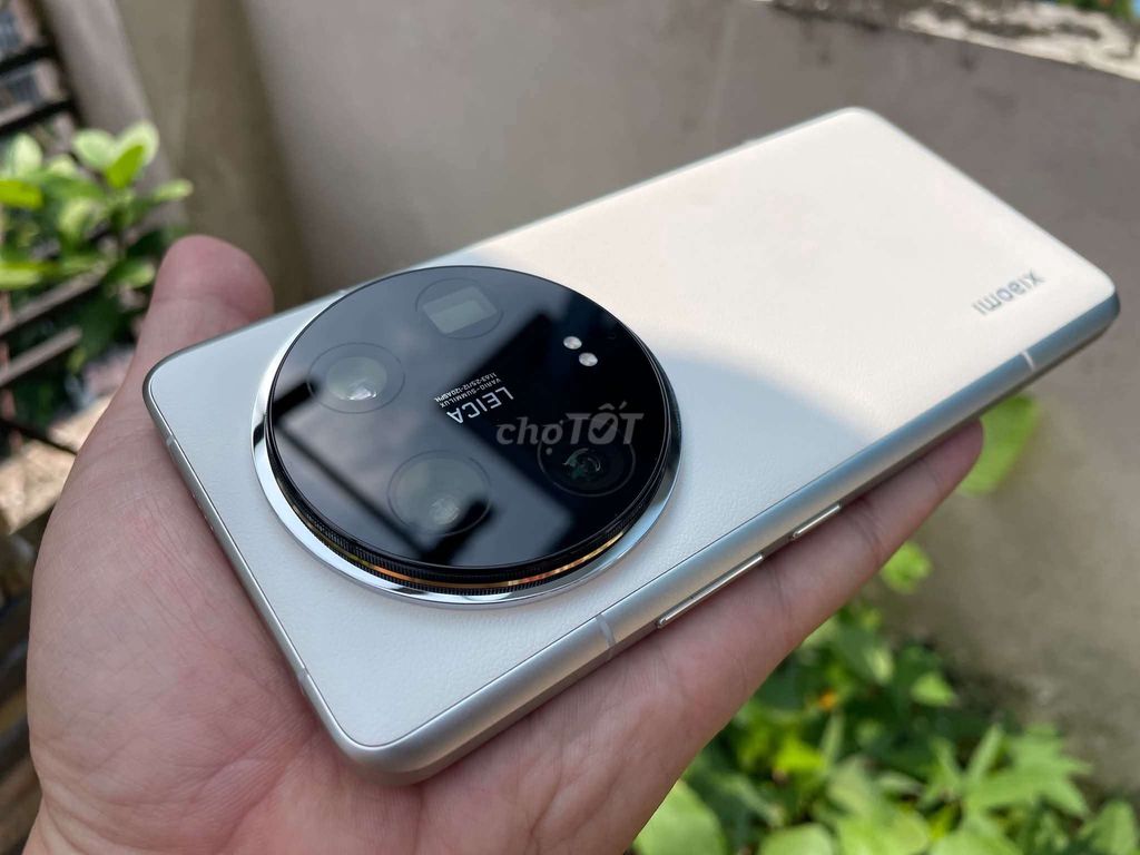 Xiaomi 14 Ultra 256GB Trắng Đã dùng. Mua bán Điện thoại tại Huyện Vân Canh Bình Định được đăng bởi Quý Tân hình 1