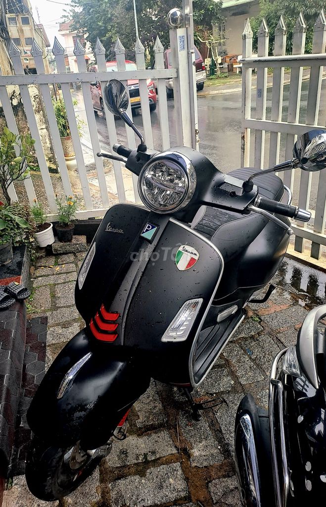 Piaggio Vespa GTS Super Sport 150 2022 Черный